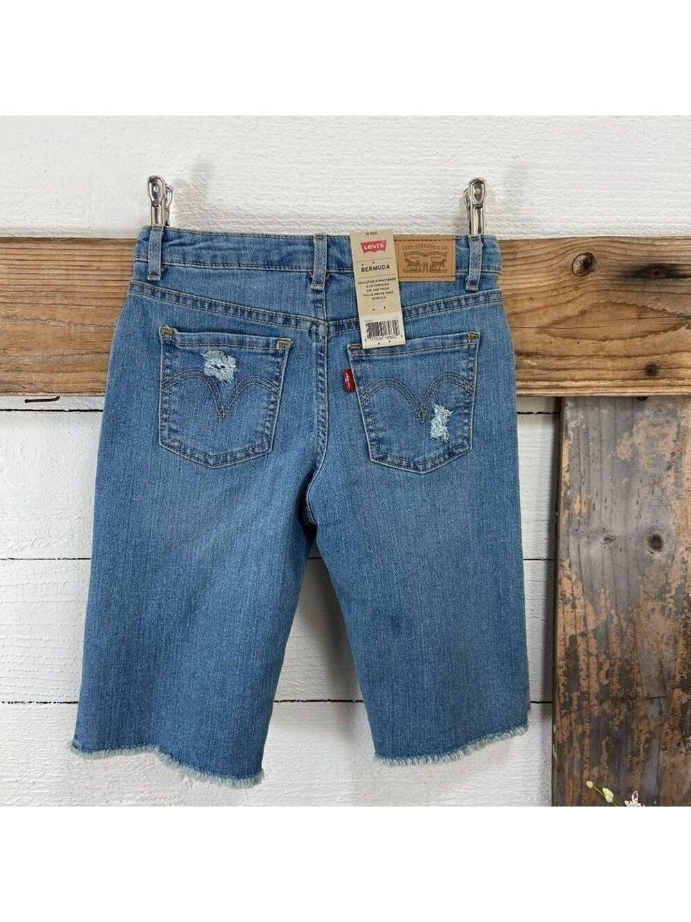 $59 Levi’s Jean Bermuda Shorts Distressed  10R NWT - Picture 6 of 6